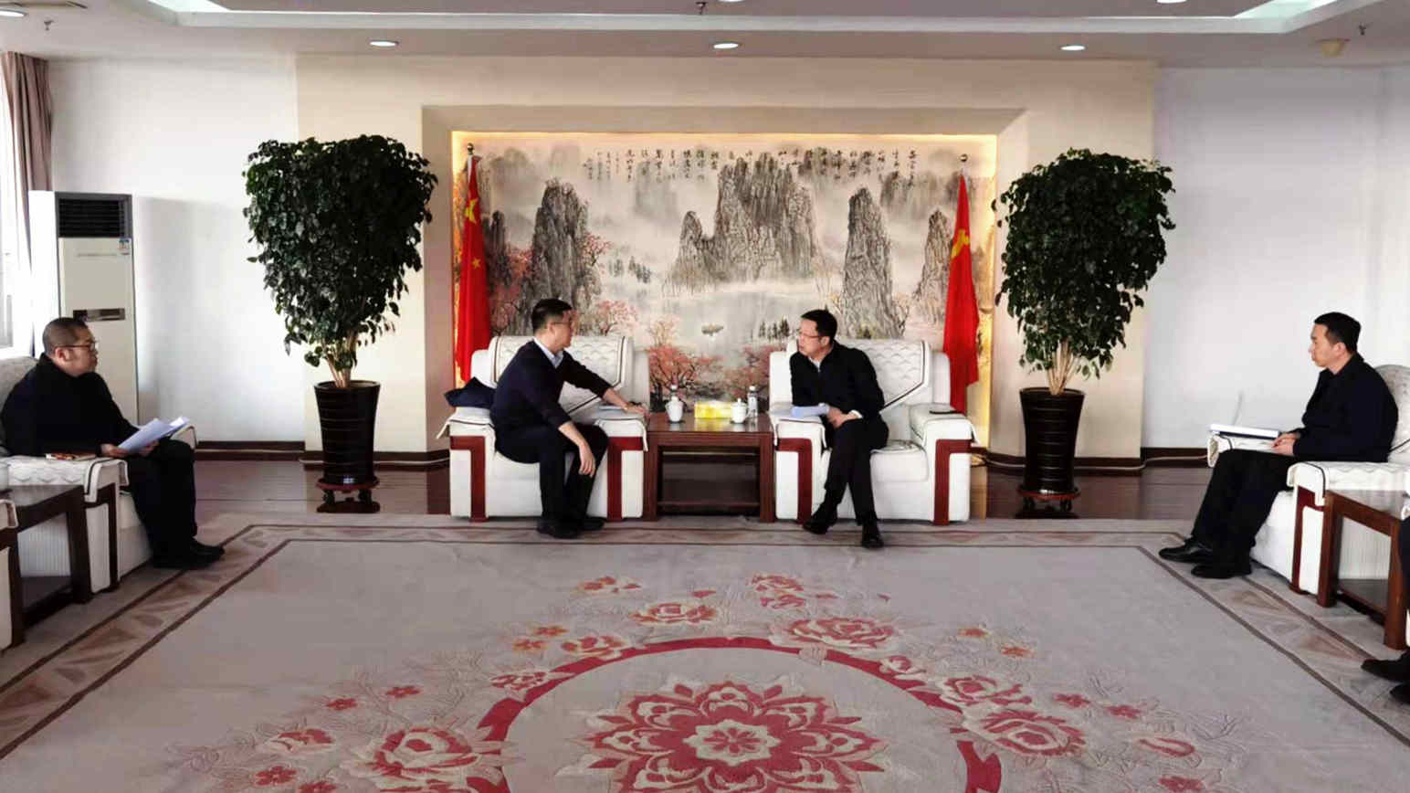 沈陽航空產業(yè)集團與沈北新區(qū)區(qū)委開展合作交流